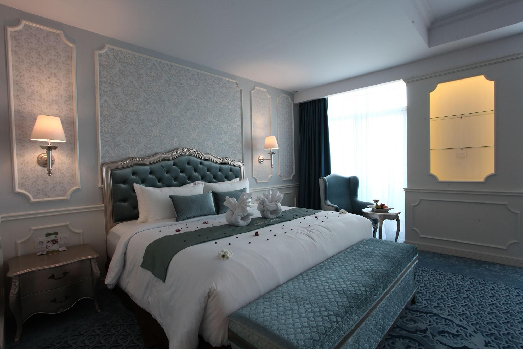 Grand Keisha Yogyakarta Hotel Kejayan Exterior foto