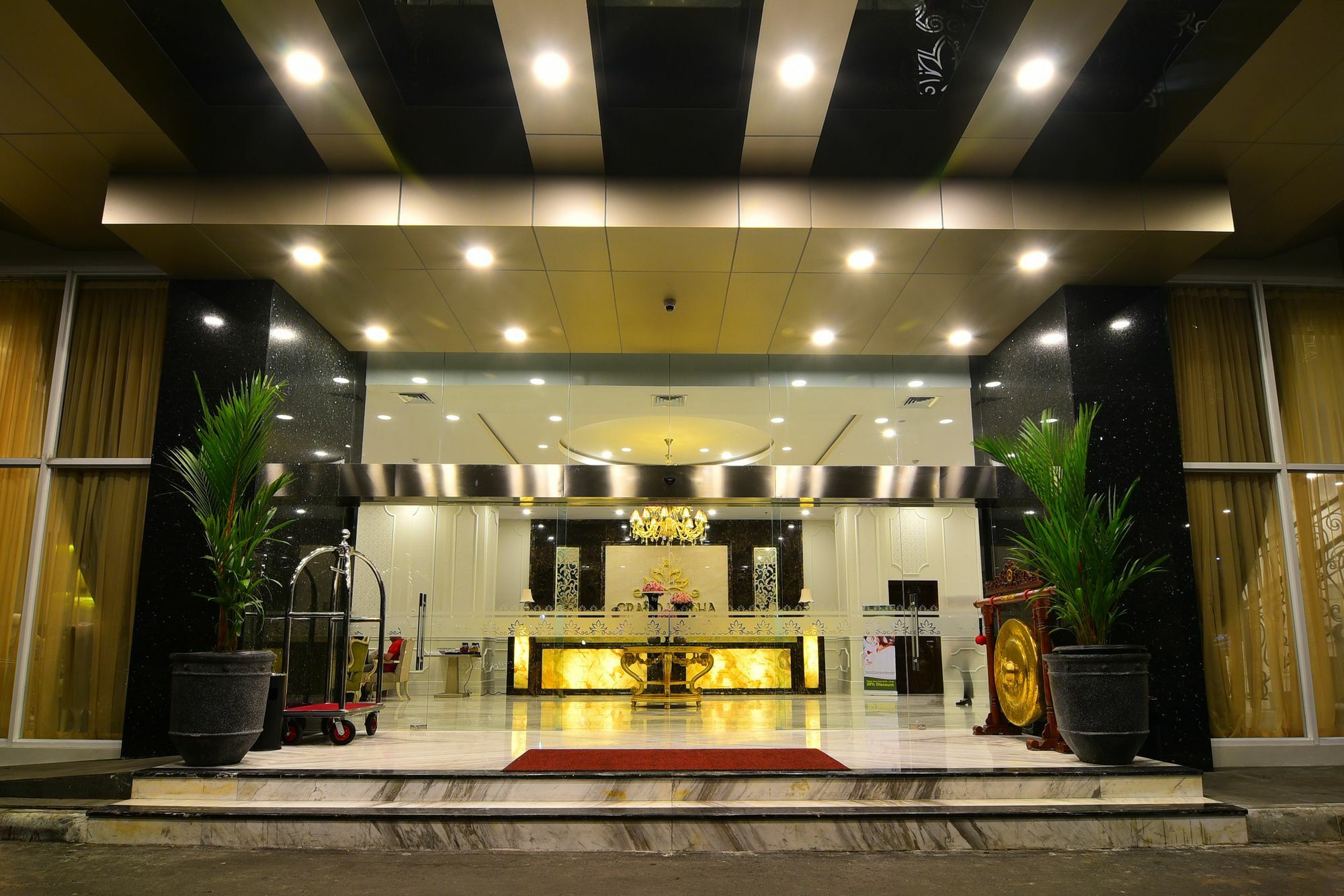 Grand Keisha Yogyakarta Hotel Kejayan Exterior foto